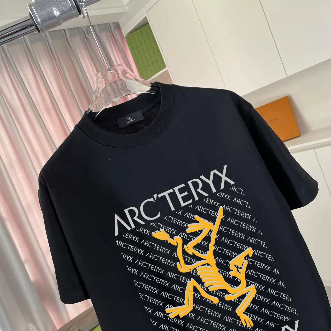 ARC'TERYX* 2025 New Arrival logo t g Same Style Size：S M L XL XXL ：Black White Pink Purple